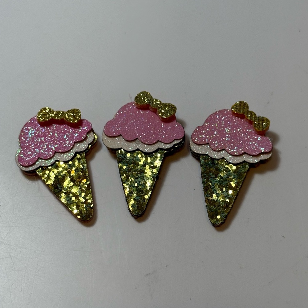 125 pieces Glittery Ice Cream Cone Appliqués